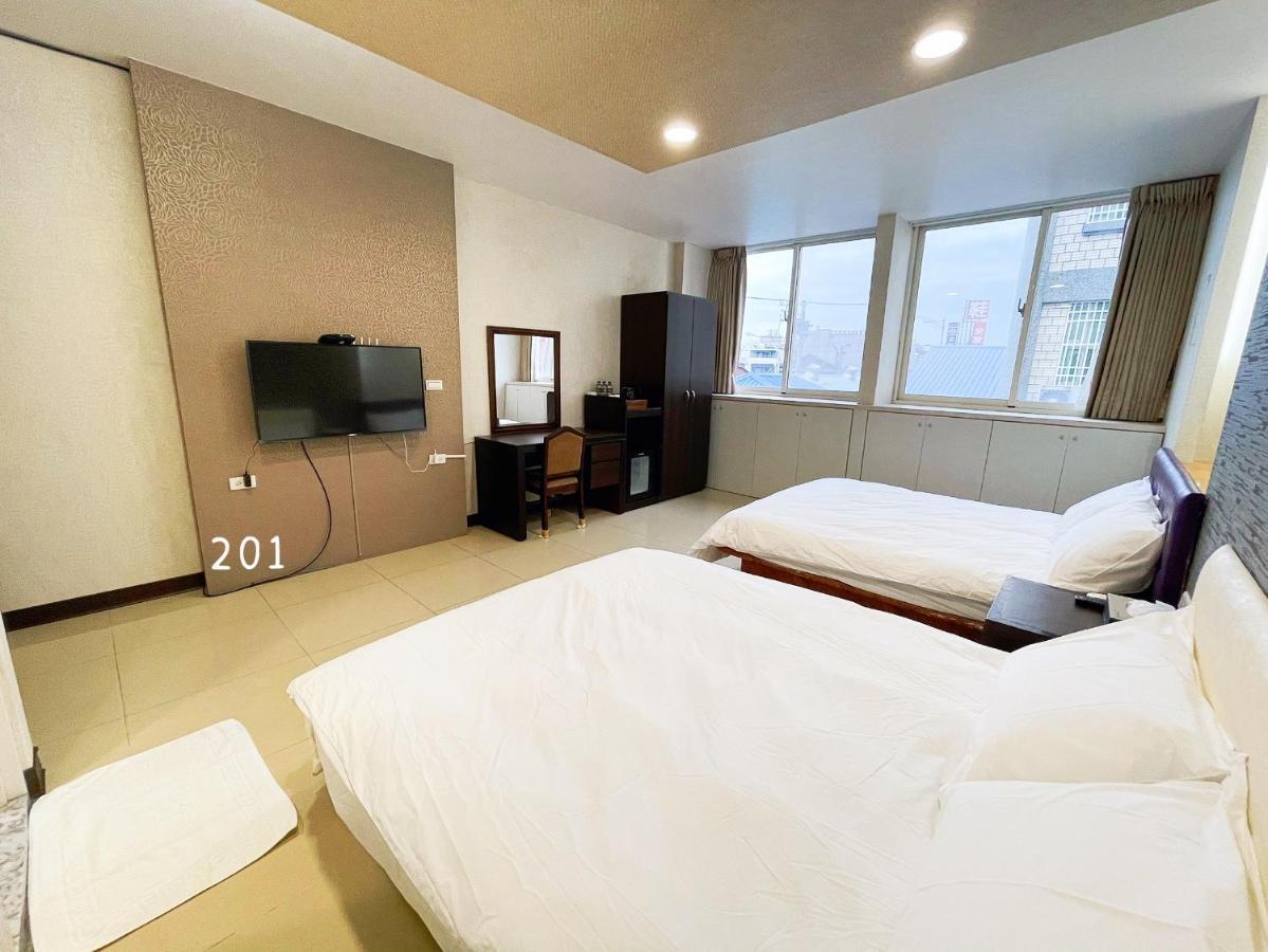 花見你民宿-近東大門夜市 Hualien Habitación foto